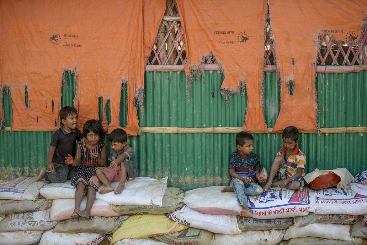Bangladesh allows education for Rohingya refugee children | Frontier ...